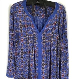 Ladies Lucky Brand Long sleeve shirt.